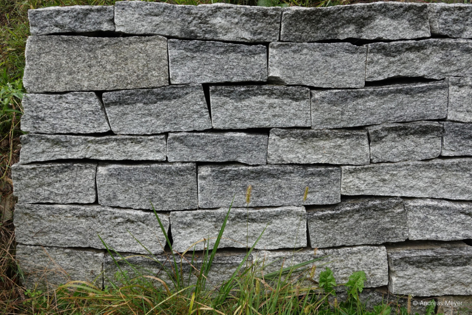 Détail d'un mur en pierres sèches